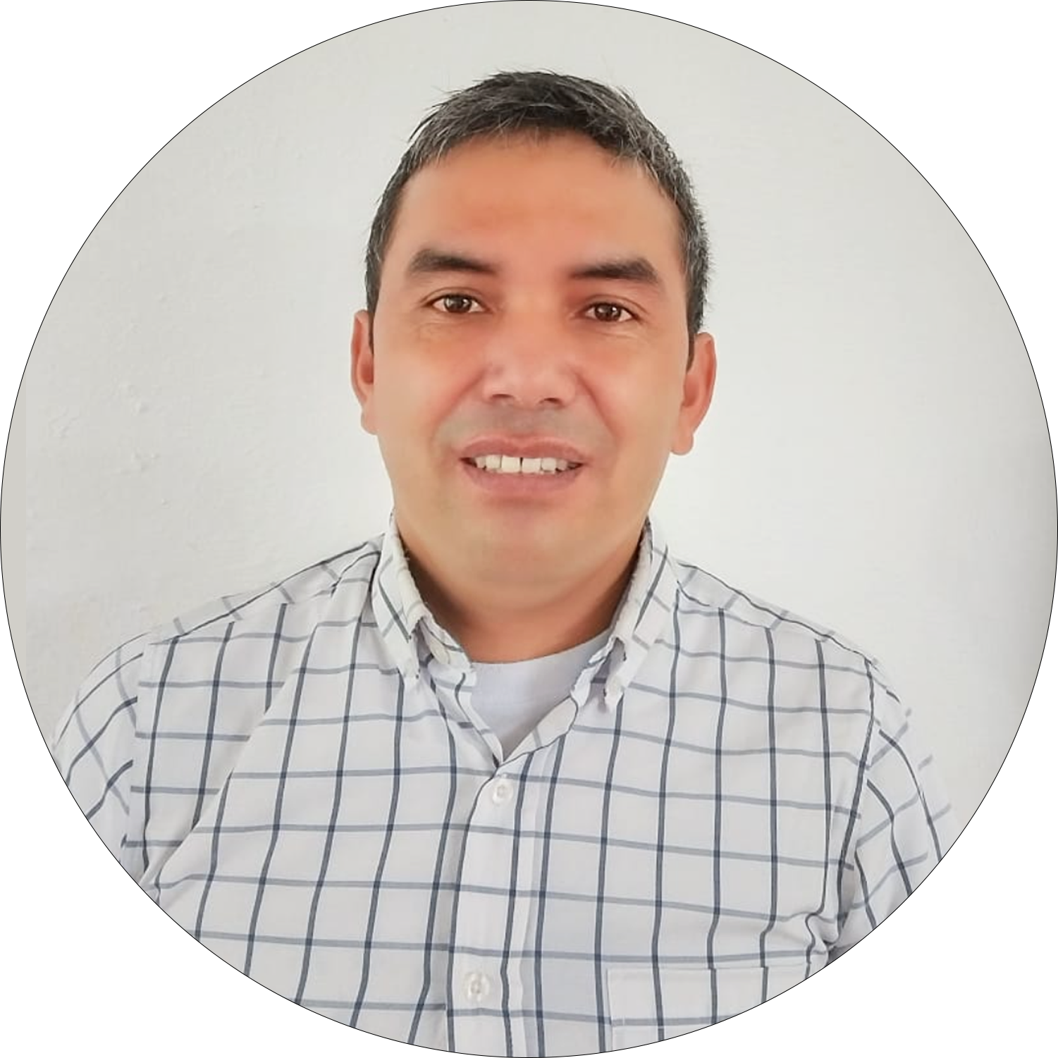 Nelson, del equipo de Constructora Azul 65